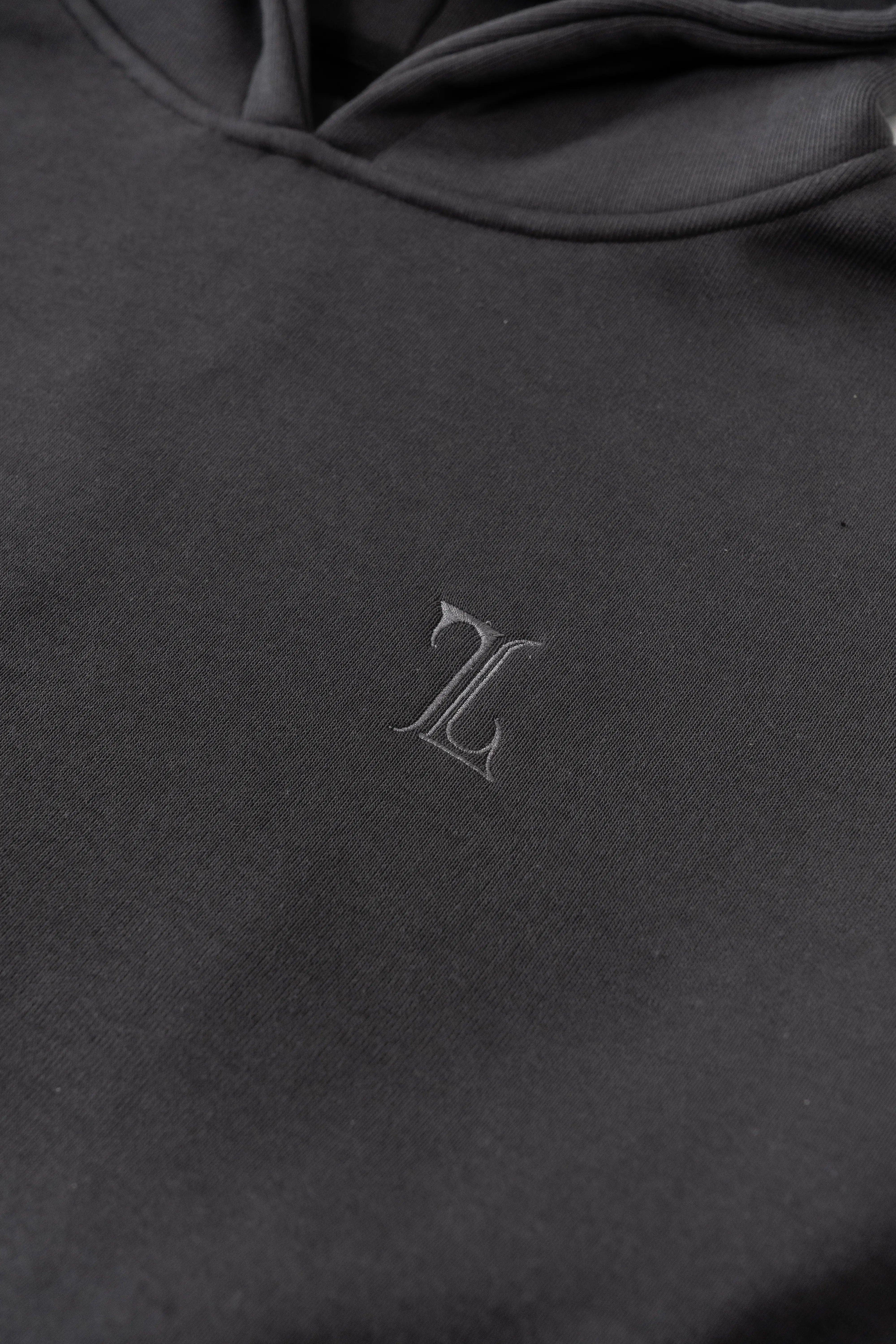 V1 THAROS Heavy Weight Hoodie Charcoal